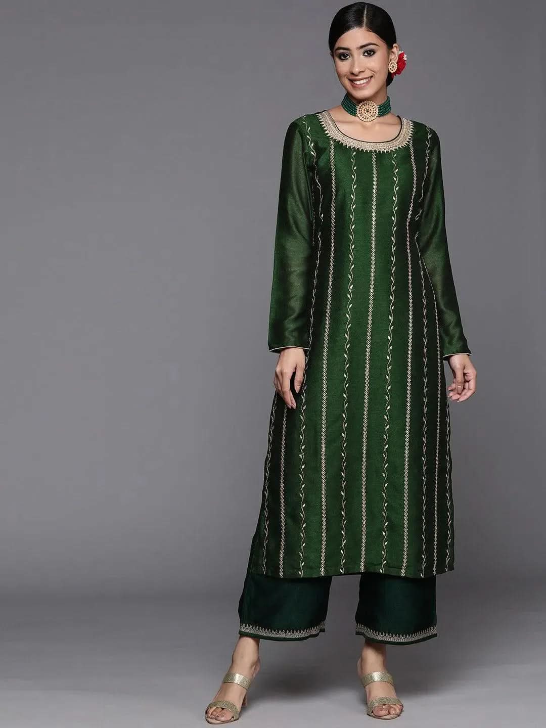Green Embroidered Silk Straight Kurta
Green Embroidered Silk Straight Kurta