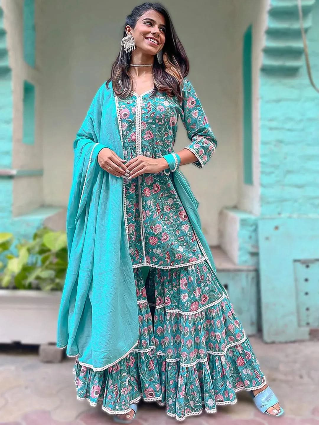 Buy Green Printed Cotton Suit Set - 33261O- | Libas Ethnic Wear Online
Buy Green Printed Cotton Suit Set - 33261O- | Libas Ethnic Wear Online