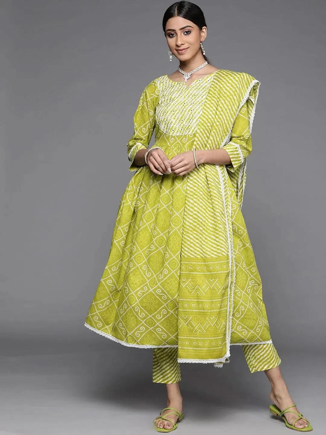 Buy Green Printed Cotton Suit Set - 33195O- | Libas Ethnic Wear Online 
Buy Green Printed Cotton Suit Set - 33195O- | Libas Ethnic Wear Online
