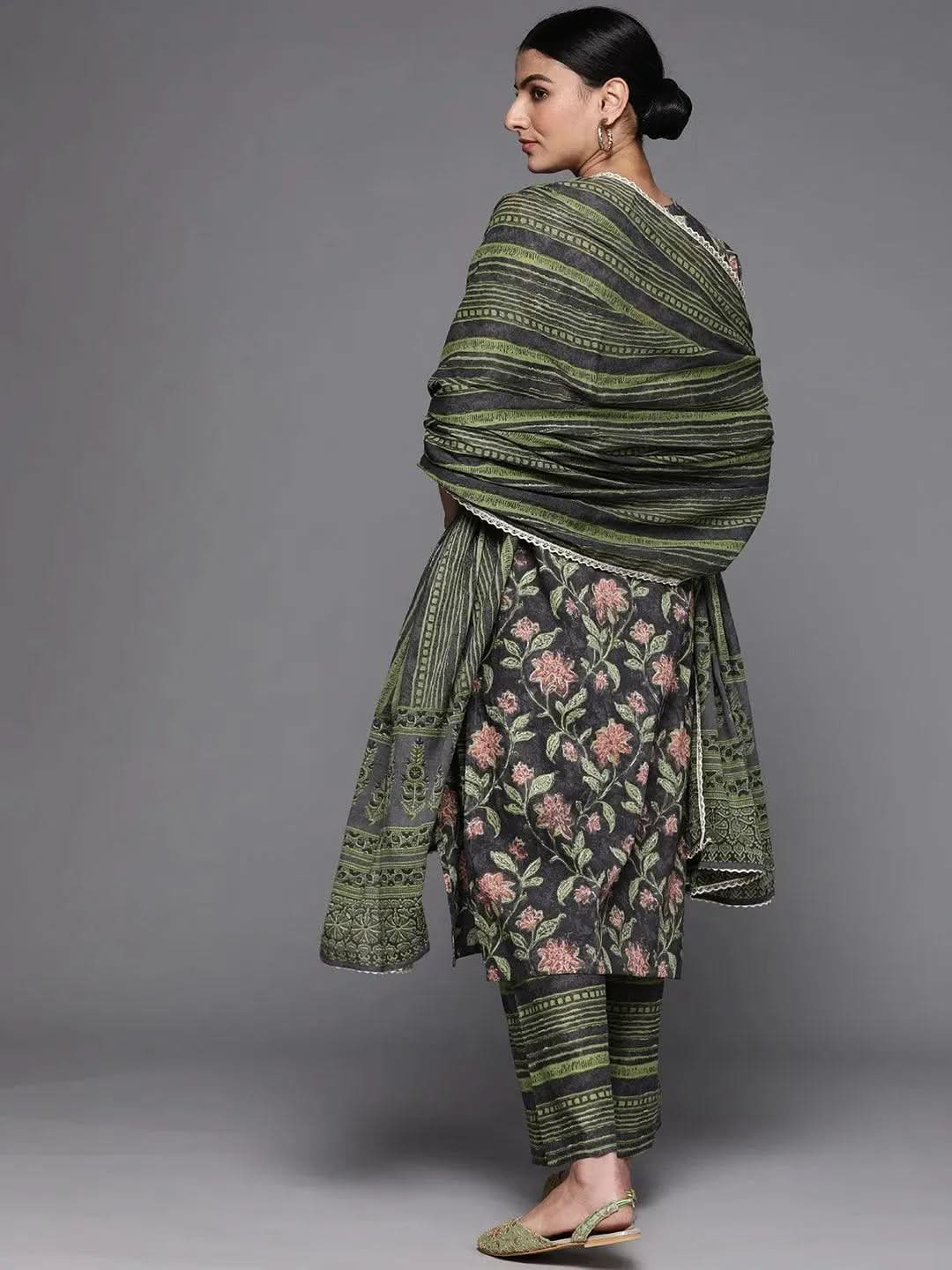 Buy Green Printed Cotton Suit Set - 33116O-XS | Libas Ethnic Wear Online
Buy Green Printed Cotton Suit Set - 33116O-XS | Libas Ethnic Wear Online