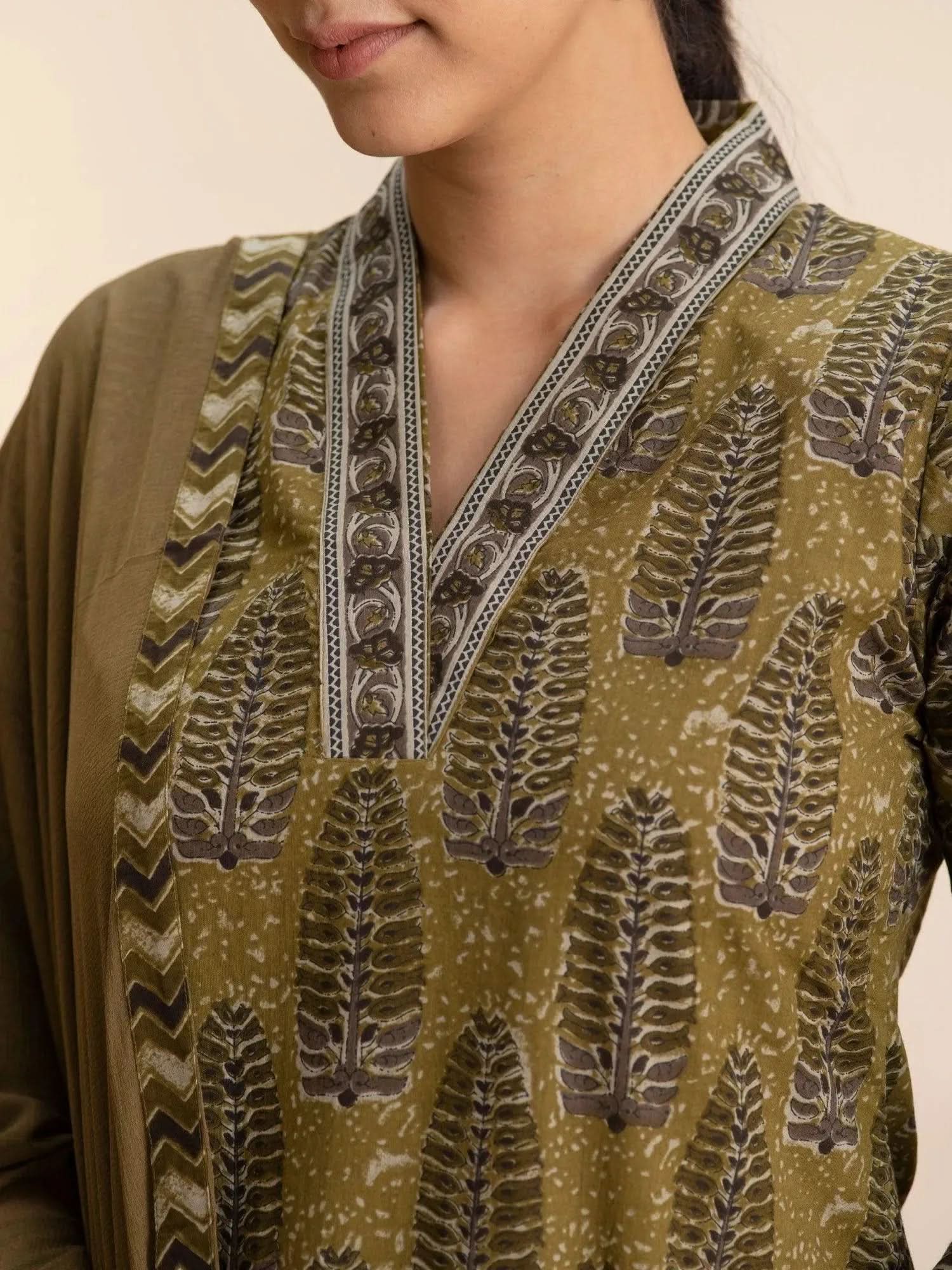 Buy Green Printed Cotton Suit Set - 13051O-XS | Libas Ethnic Wear Online 
Buy Green Printed Cotton Suit Set - 13051O-XS | Libas Ethnic Wear Online