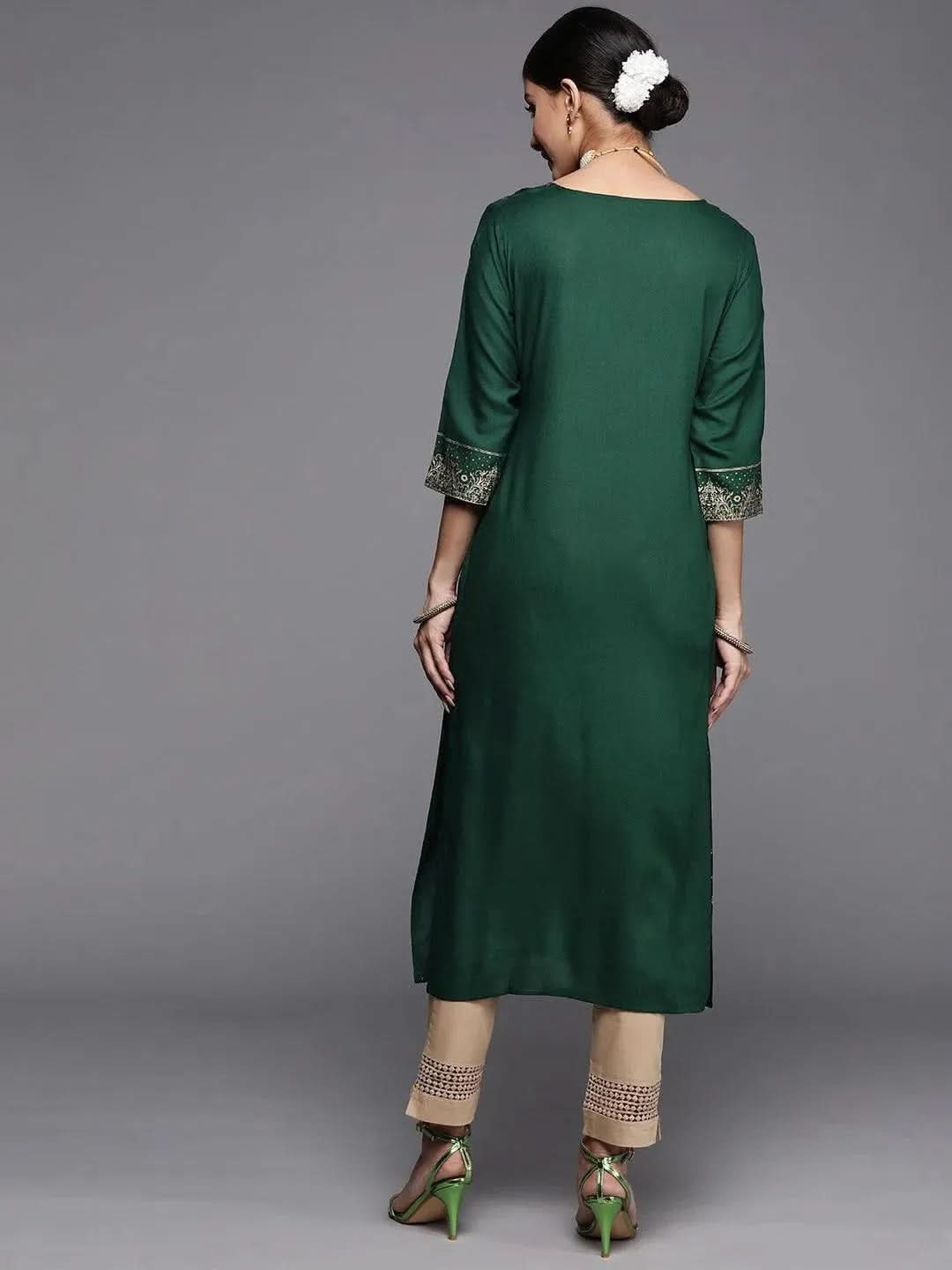 Green Printed Rayon Kurta
Green Printed Rayon Kurta