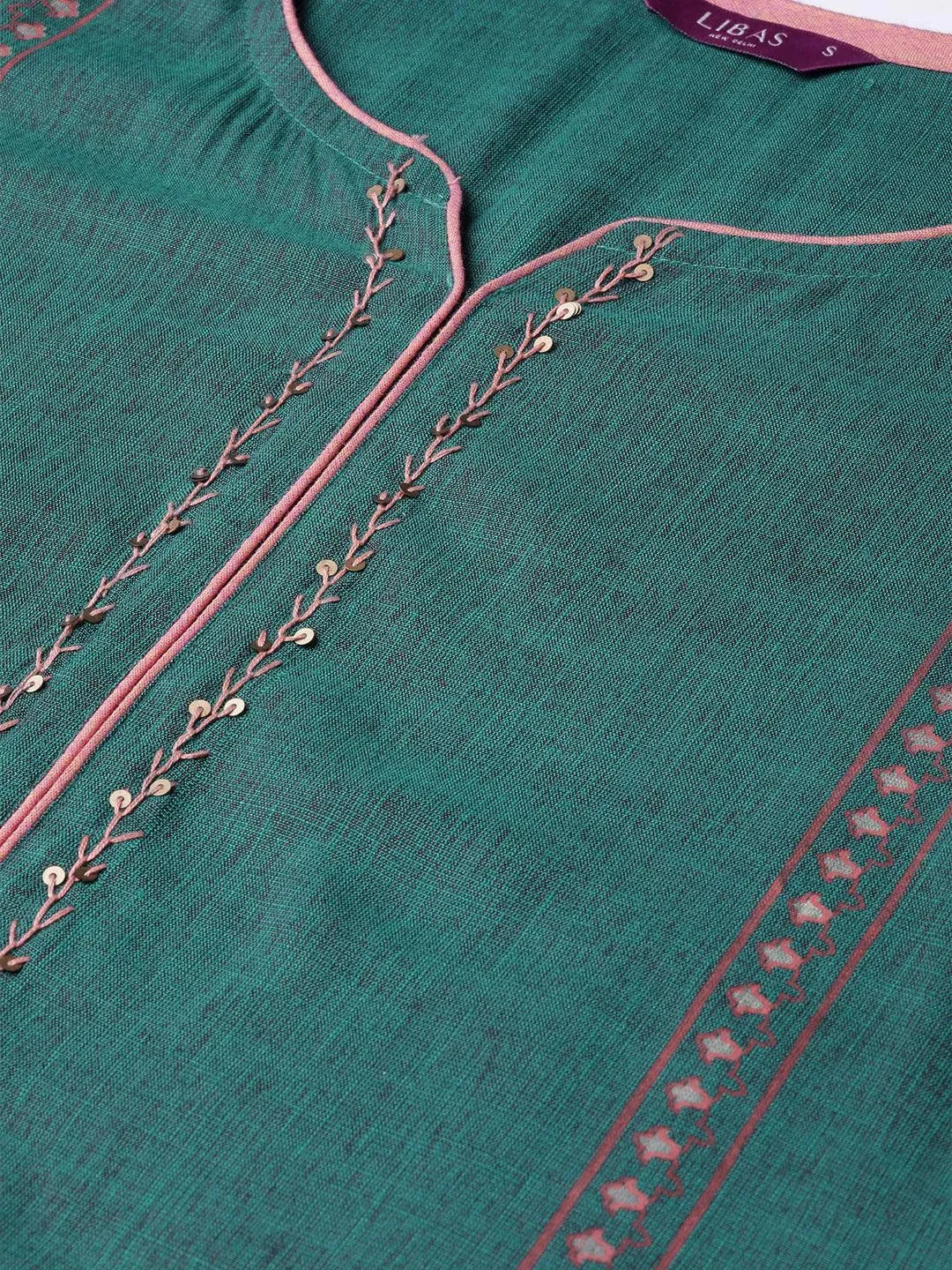 Green Printed Rayon Kurta
Green Printed Rayon Kurta