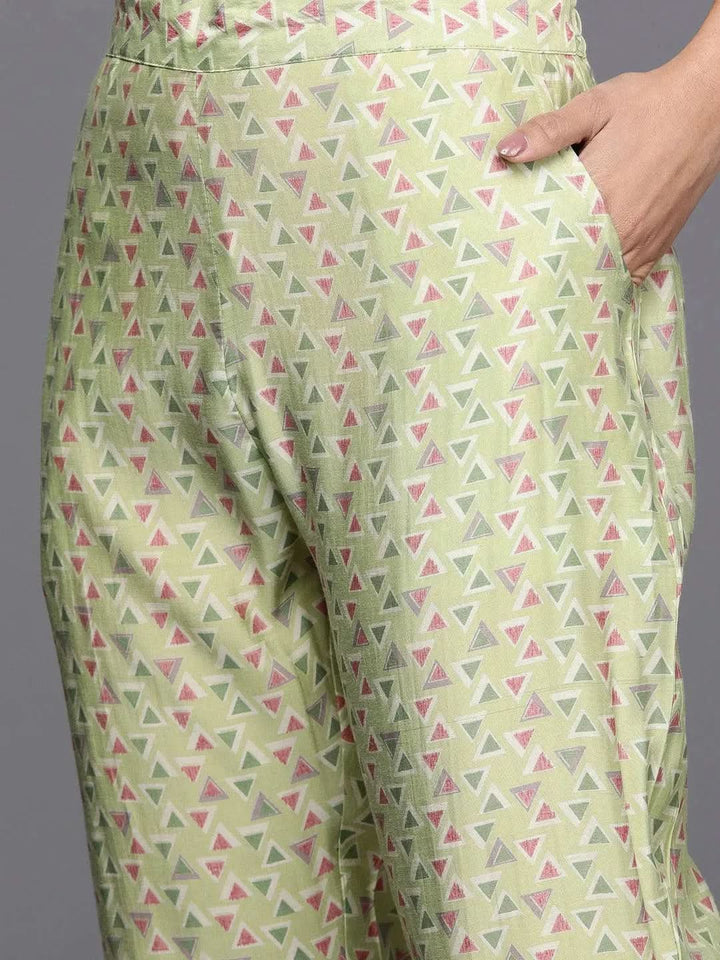 Green Printed Silk Blend Straight Kurta Set With Trousers - Libas