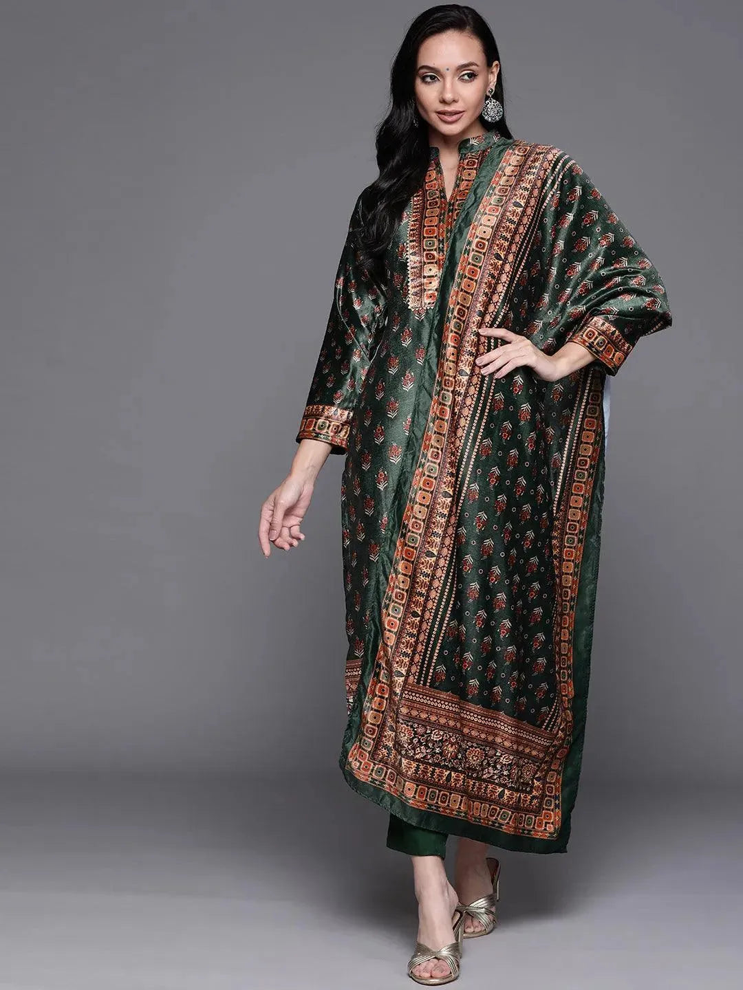 Buy Green Printed Velvet Suit Set - 20352O- | Libas Ethnic Wear Online
Buy Green Printed Velvet Suit Set - 20352O- | Libas Ethnic Wear Online