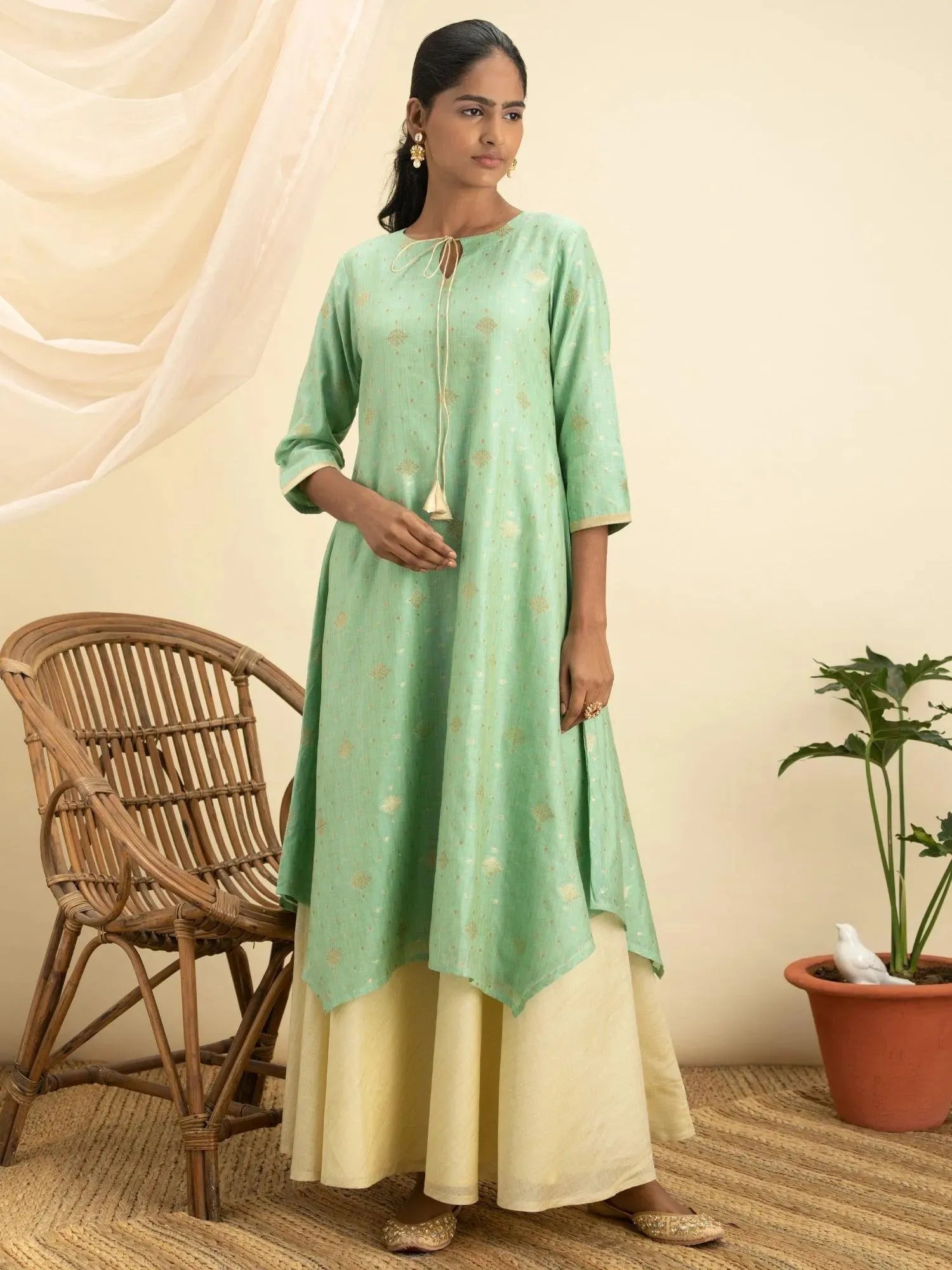 Buy Green Self Design Silk Kurta Set - 20001O- | Libas Ethnic Wear Online
Buy Green Self Design Silk Kurta Set - 20001O- | Libas Ethnic Wear Online