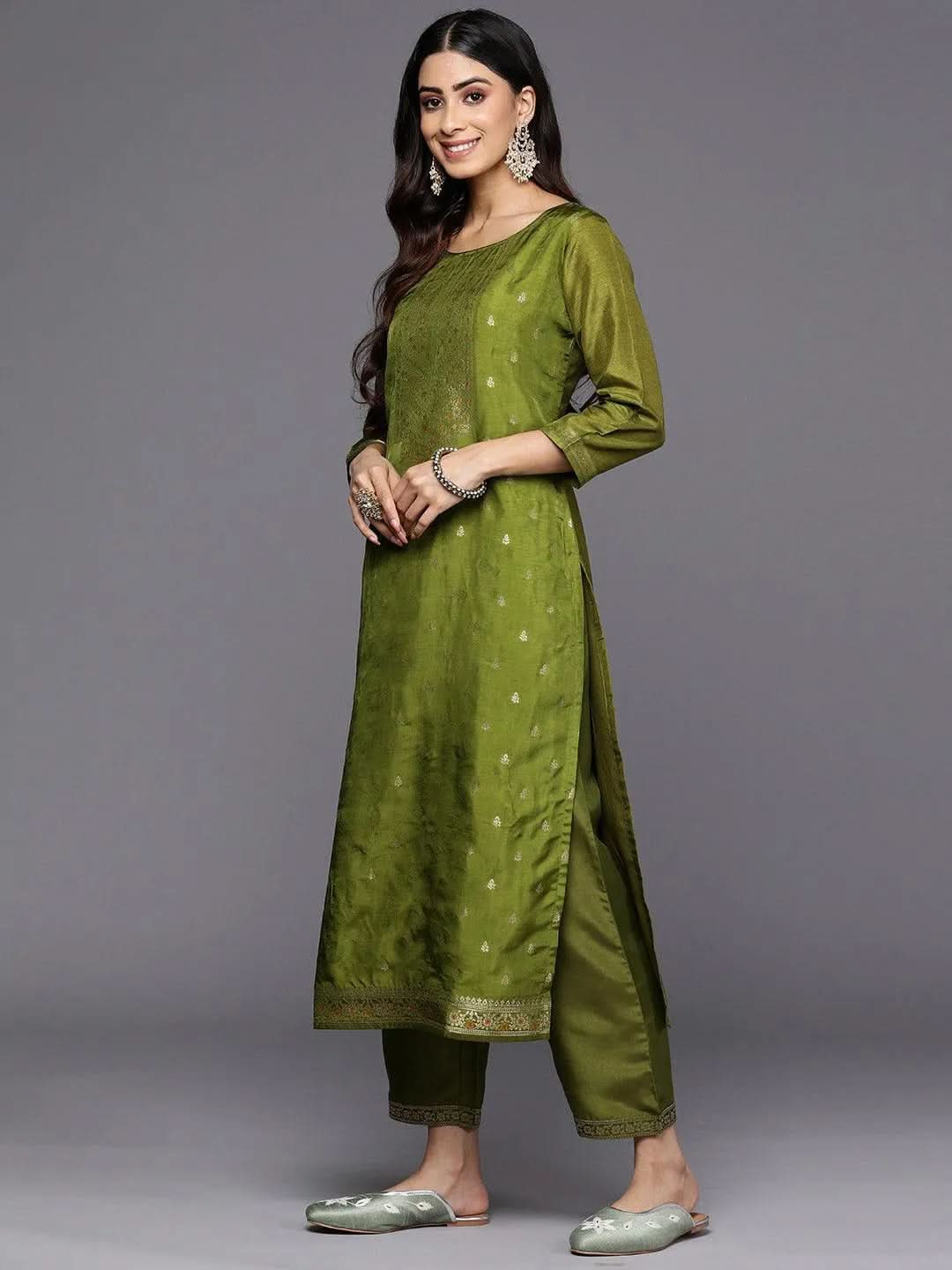 Green Self Design Silk Blend Straight Suit Set With Trousers - Libas