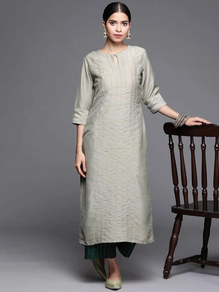 Green Solid Chanderi Silk Kurta - Libas