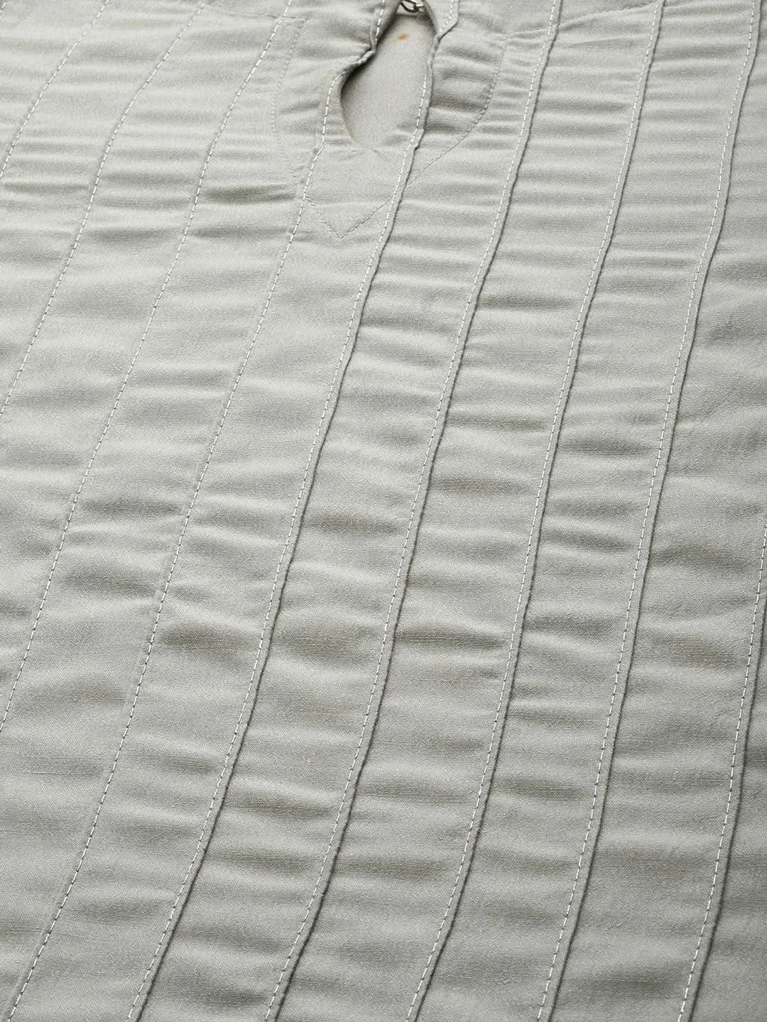 Green Solid Chanderi Silk Kurta
Green Solid Chanderi Silk Kurta