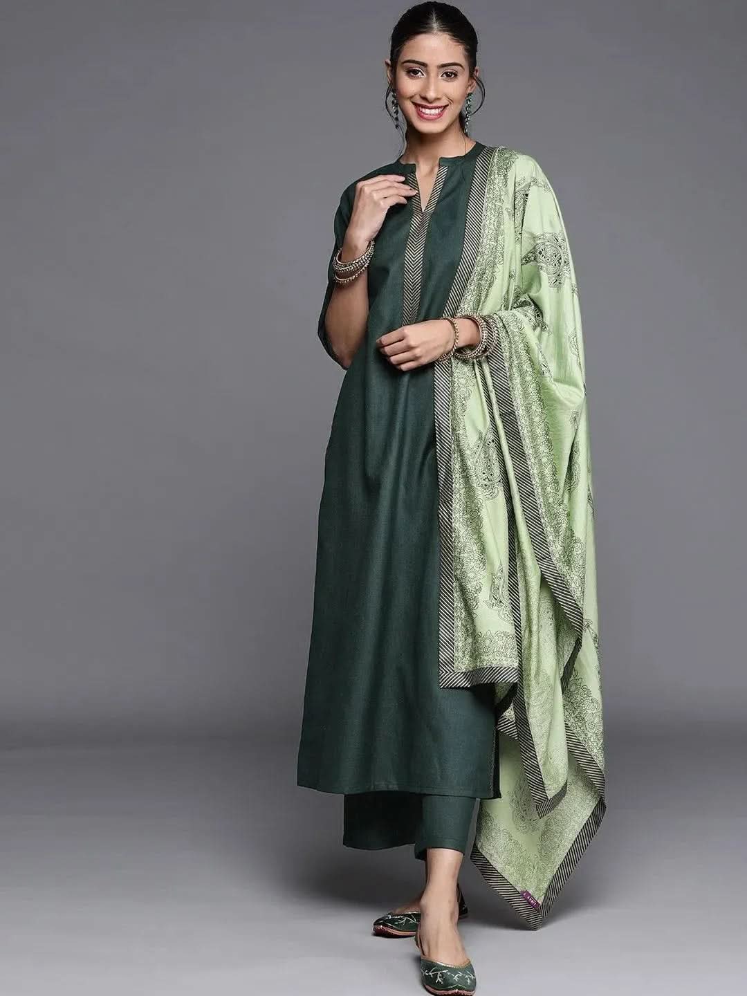 Buy Green Solid Cotton Suit Set - 20191-XS | Libas Ethnic Wear Online
Buy Green Solid Cotton Suit Set - 20191-XS | Libas Ethnic Wear Online