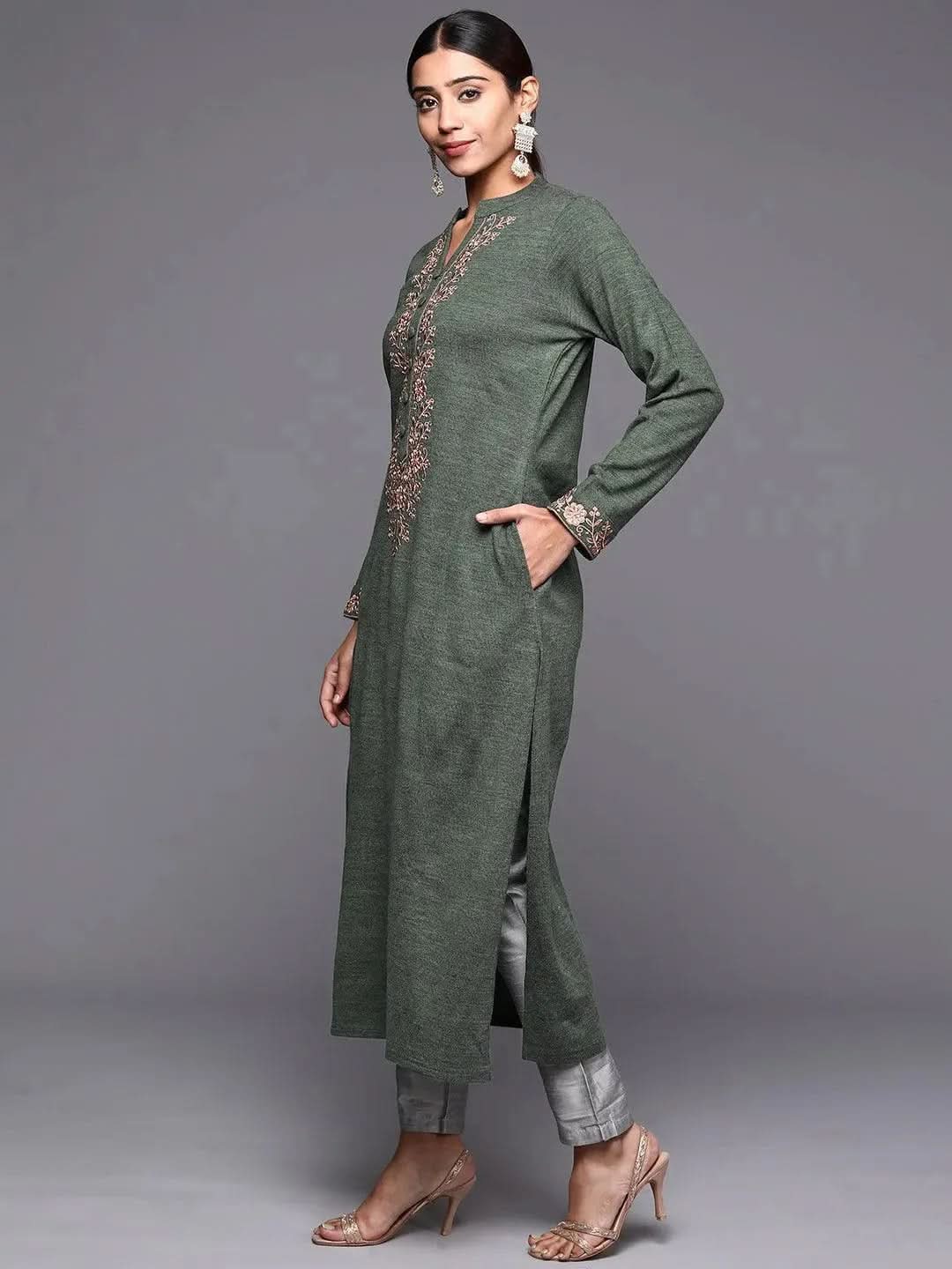 Green Yoke Design Wool Straight Kurta - Libas