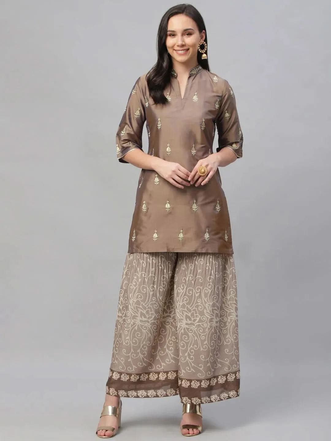 Grey Embroidered Chanderi Kurta Set - Libas