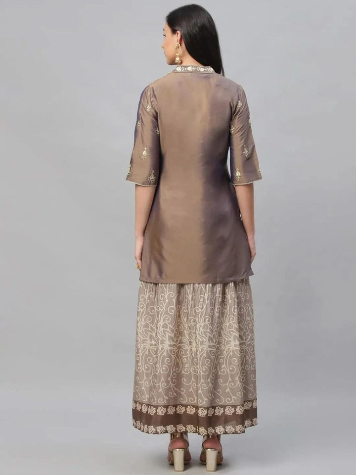 Grey Embroidered Chanderi Kurta Set - Libas