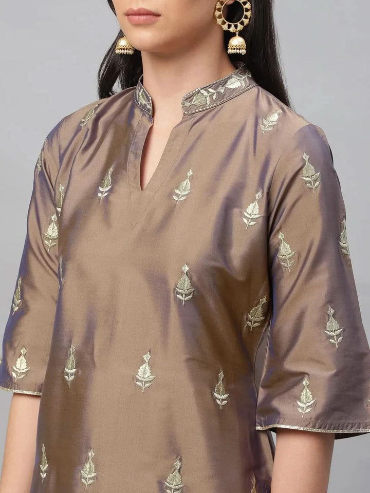 Grey Embroidered Chanderi Kurta Set - Libas
