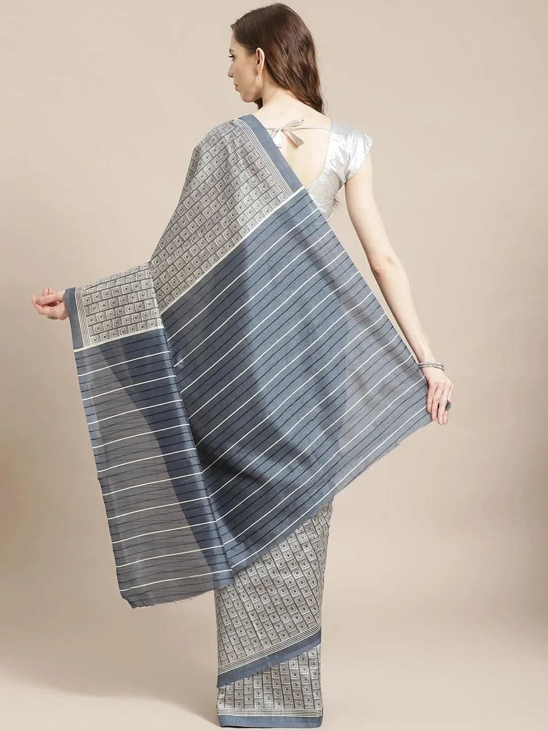 Grey Printed Cotton Silk Saree
Grey Printed Cotton Silk Saree