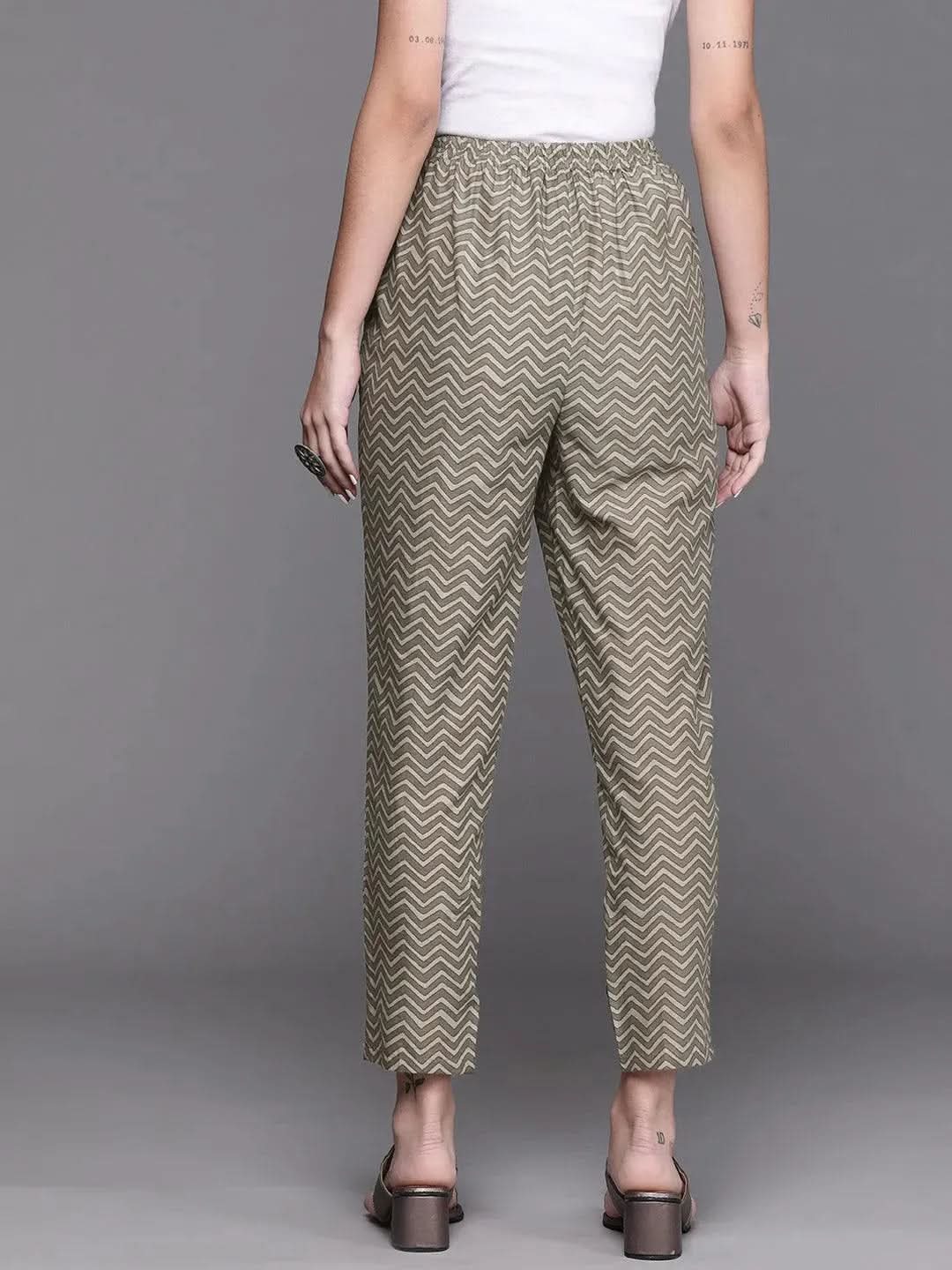 Grey Printed Cotton Trousers
Grey Printed Cotton Trousers
