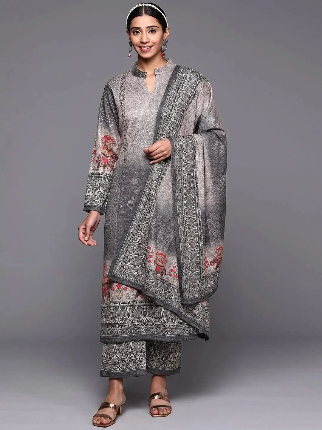 Grey Printed Wool Straight Kurta With Trousers & Dupatta
Grey Printed Wool Straight Kurta With Trousers & Dupatta