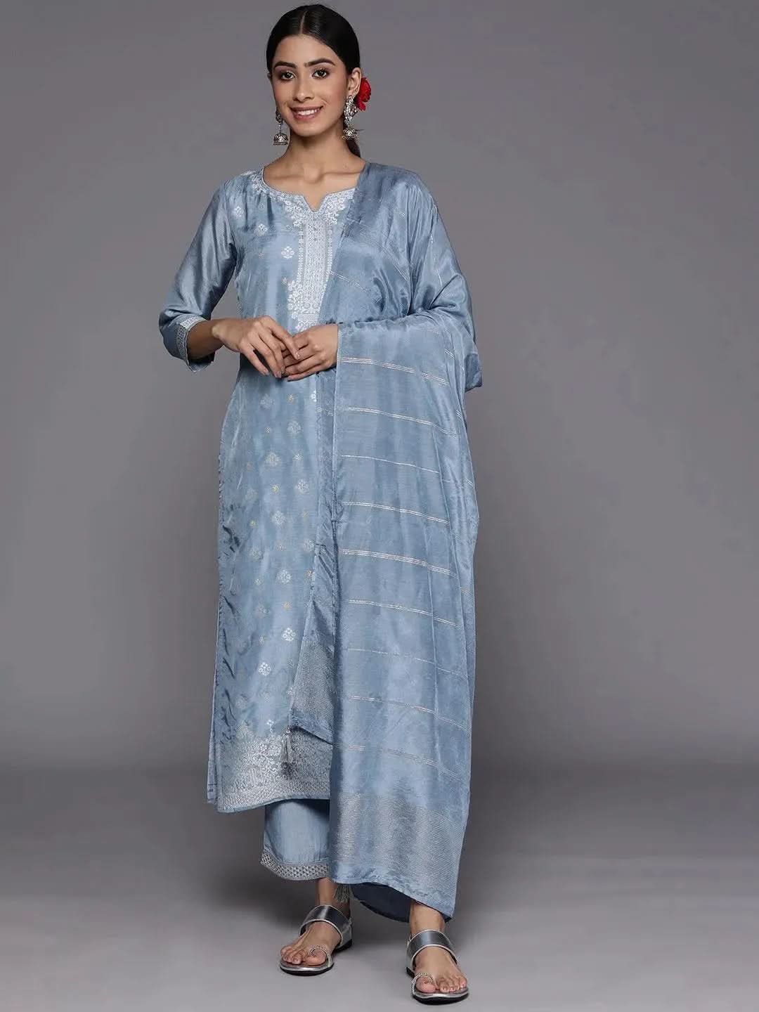 Grey Self Design Silk Blend Straight Kurta With Trousers & Dupatta 
Grey Self Design Silk Blend Straight Kurta With Trousers & Dupatta