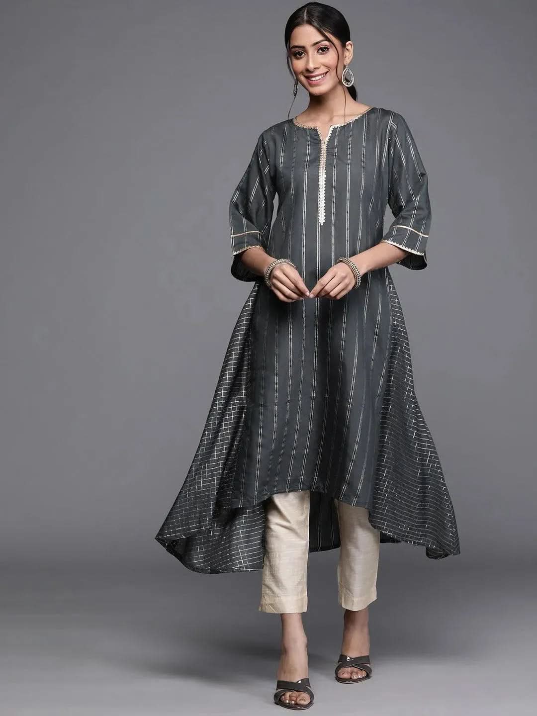 Grey Striped Chanderi Silk Kurta
Grey Striped Chanderi Silk Kurta