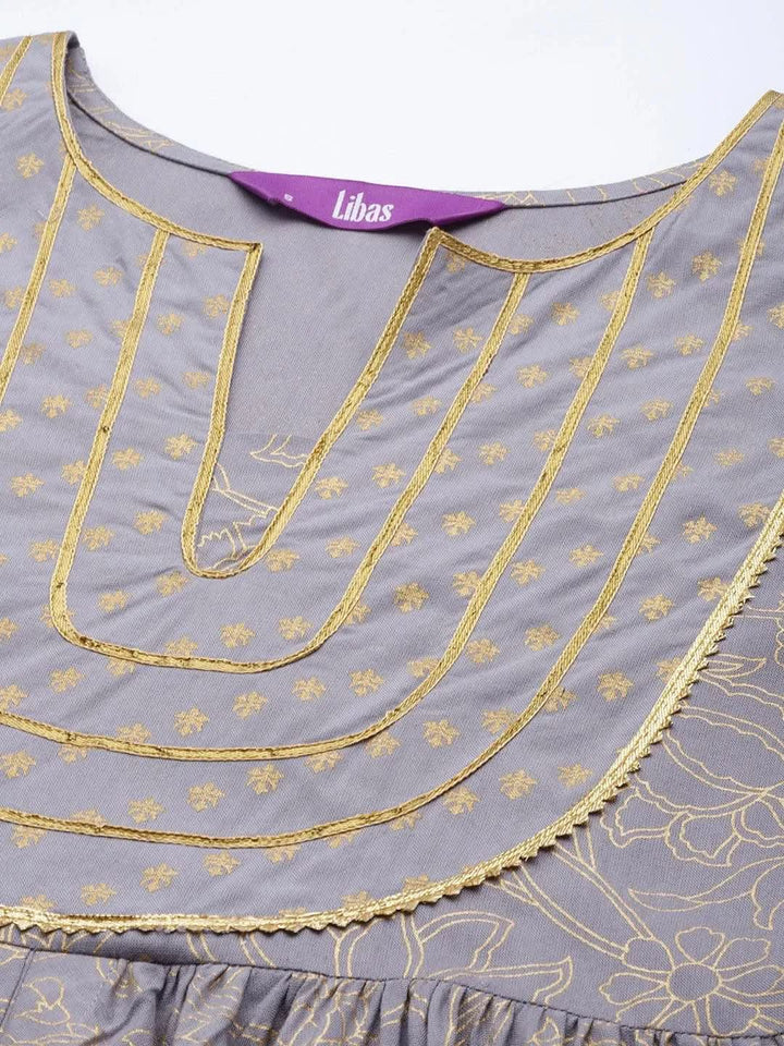 Grey Yoke Design Rayon Anarkali Suit Set With Trousers - Libas