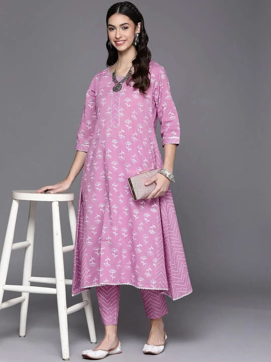 Lavender Printed Cotton Trousers 
Lavender Printed Cotton Trousers