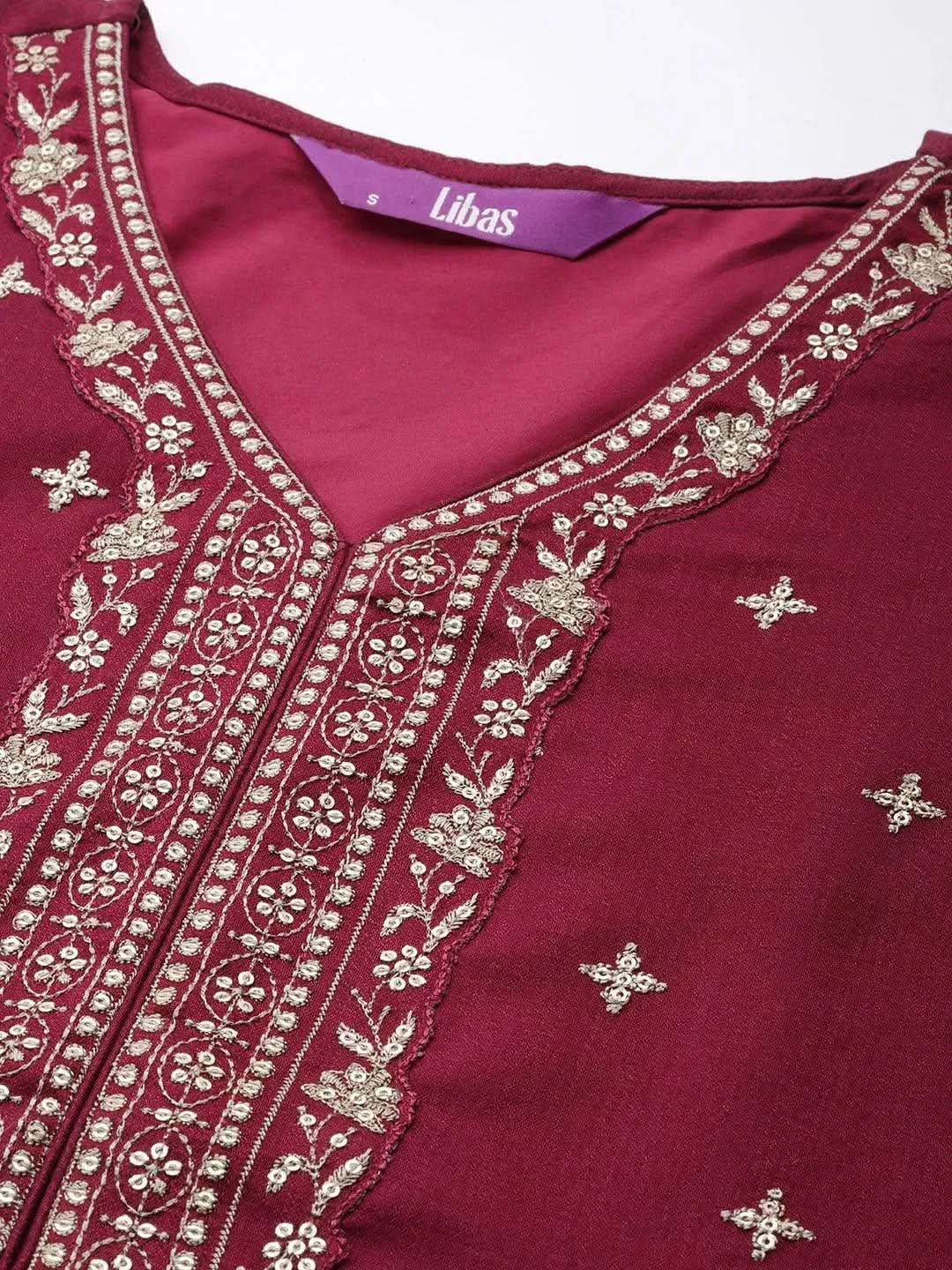 Maroon Embroidered Silk Blend Straight Kurta With Palazzos & Dupatta
Maroon Embroidered Silk Blend Straight Kurta With Palazzos & Dupatta