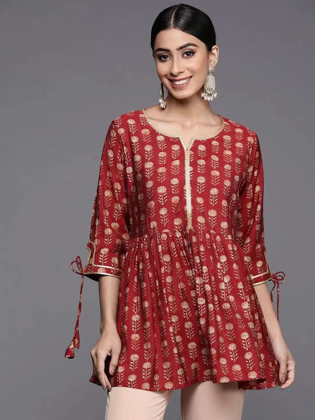 Maroon Printed Silk Blend A-Line Kurti
Maroon Printed Silk Blend A-Line Kurti