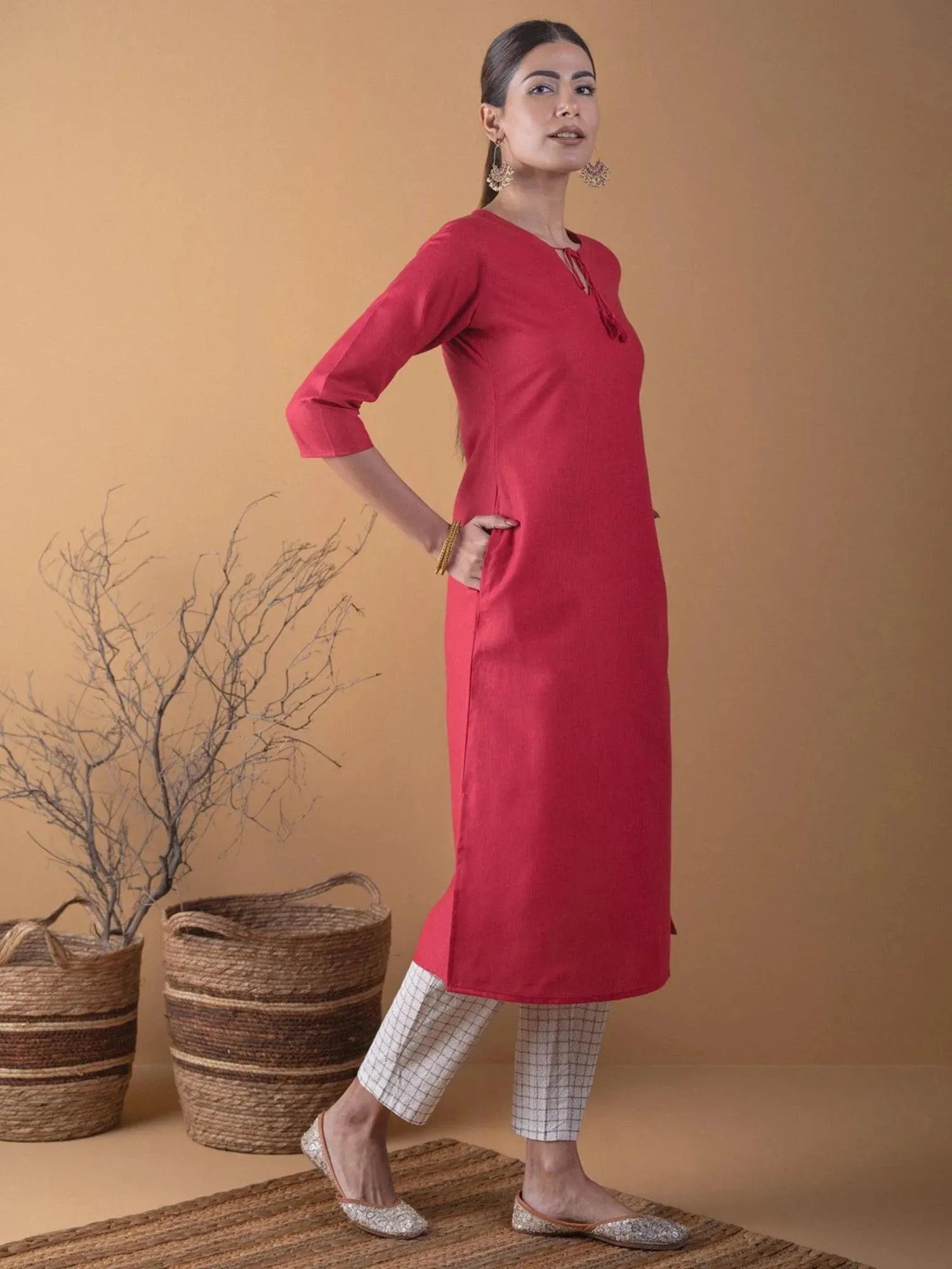 Buy Maroon Solid Cotton Kurta - 4336-XS | Libas Ethnic Wear Online
Buy Maroon Solid Cotton Kurta - 4336-XS | Libas Ethnic Wear Online