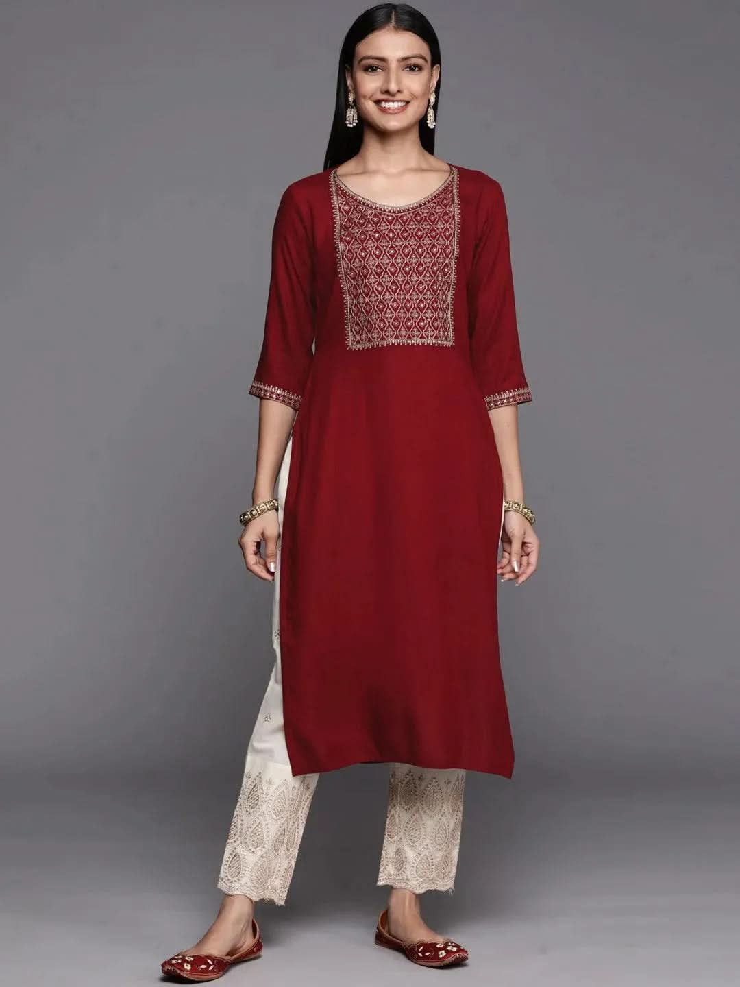 Maroon Yoke Design Rayon Straight Kurta
Maroon Yoke Design Rayon Straight Kurta