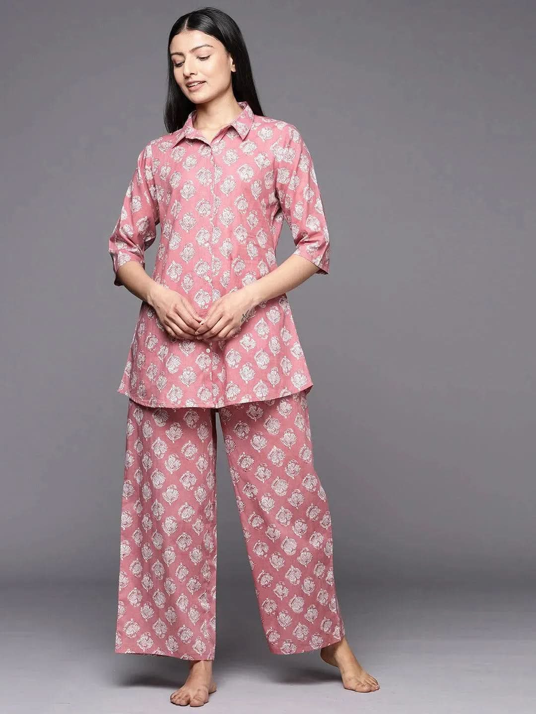 Mauve Printed Cotton Night Suit 
Mauve Printed Cotton Night Suit