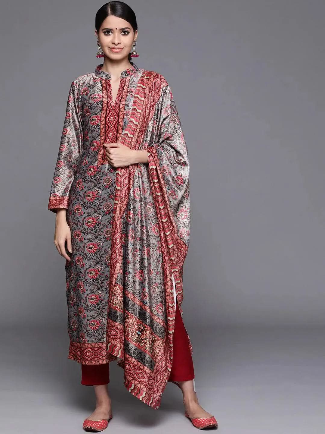 Buy Multicoloured Printed Velvet Suit Set - 20372O-XS | Libas Ethnic Wear Online
Buy Multicoloured Printed Velvet Suit Set - 20372O-XS | Libas Ethnic Wear Online