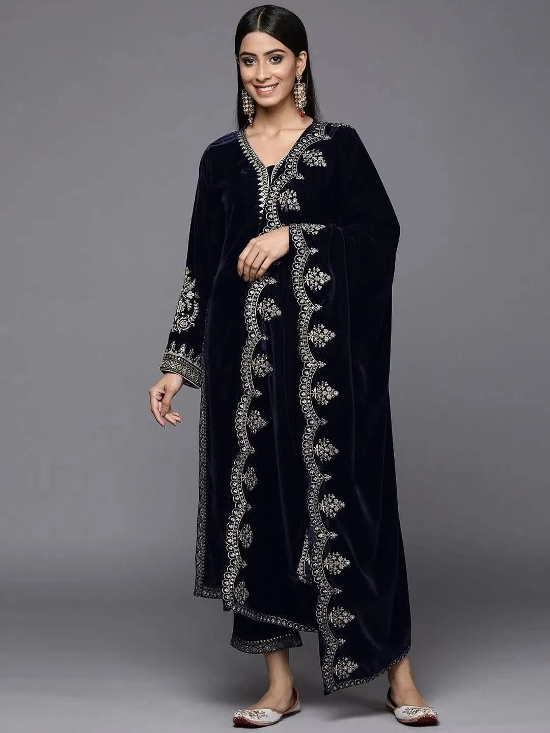 Navy Blue Embroidered Velvet Straight Kurta With Trousers & Dupatta
Navy Blue Embroidered Velvet Straight Kurta With Trousers & Dupatta