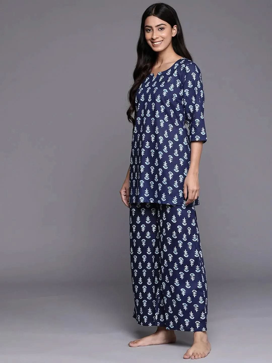 Navy Blue Printed Cotton Night Suit 
Navy Blue Printed Cotton Night Suit