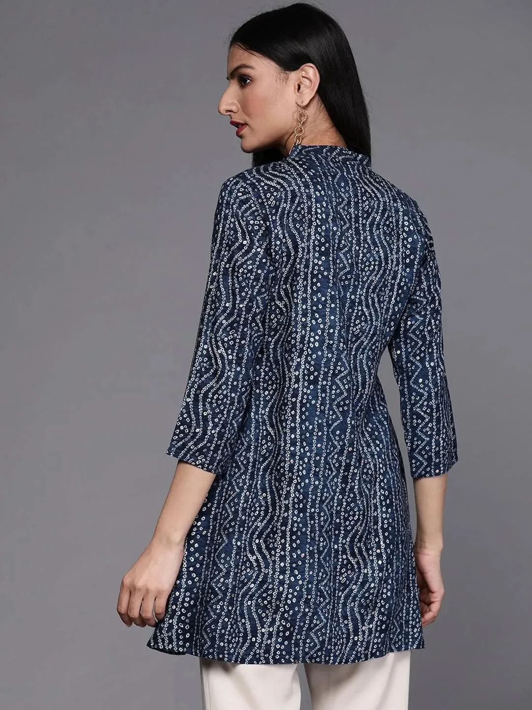 Buy Navy Blue Printed Viscose Rayon Kurti - 23131O-XS | Libas Ethnic Wear Online
Buy Navy Blue Printed Viscose Rayon Kurti - 23131O-XS | Libas Ethnic Wear Online