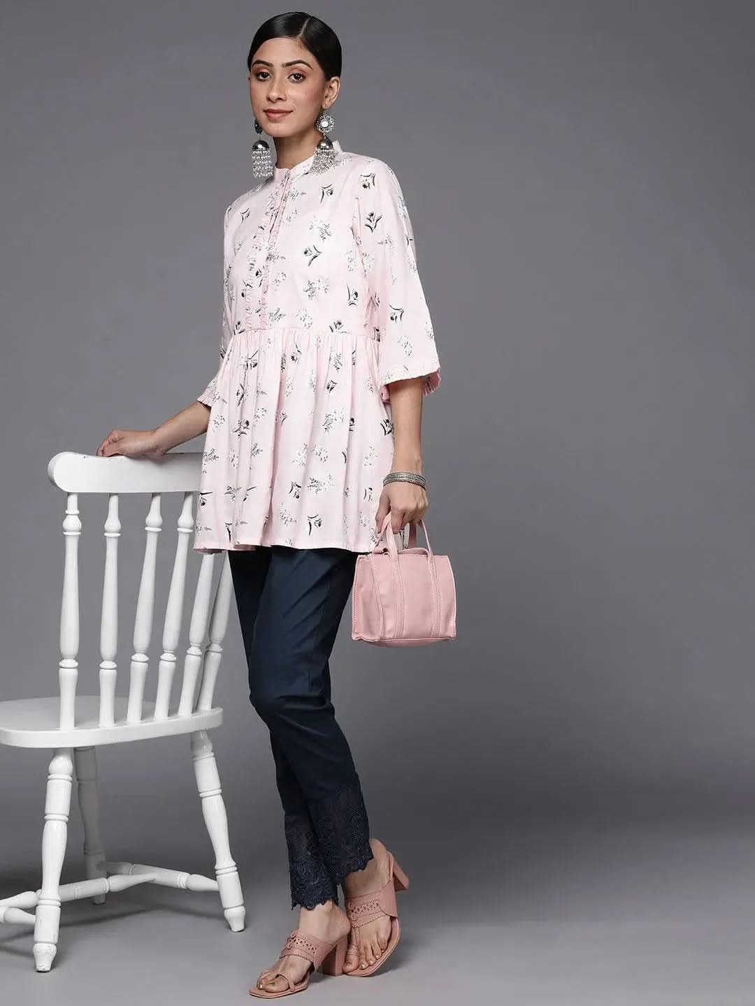 Navy Blue Solid Cotton Trousers
Navy Blue Solid Cotton Trousers