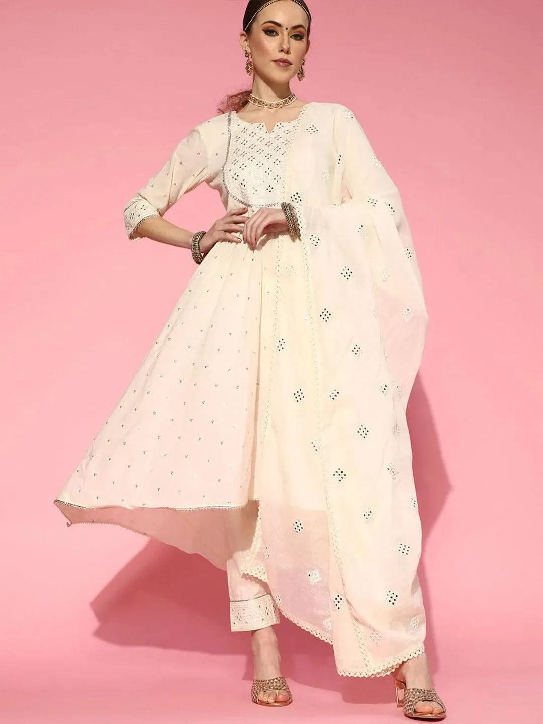 Off-White Embroidered Cotton Anarkali Kurta With Dupatta
Off-White Embroidered Cotton Anarkali Kurta With Dupatta