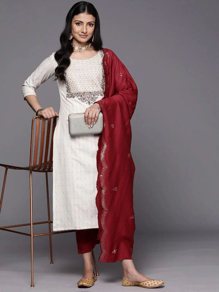 Off White Yoke Design Cotton Straight Suit Set With Trousers - Libas