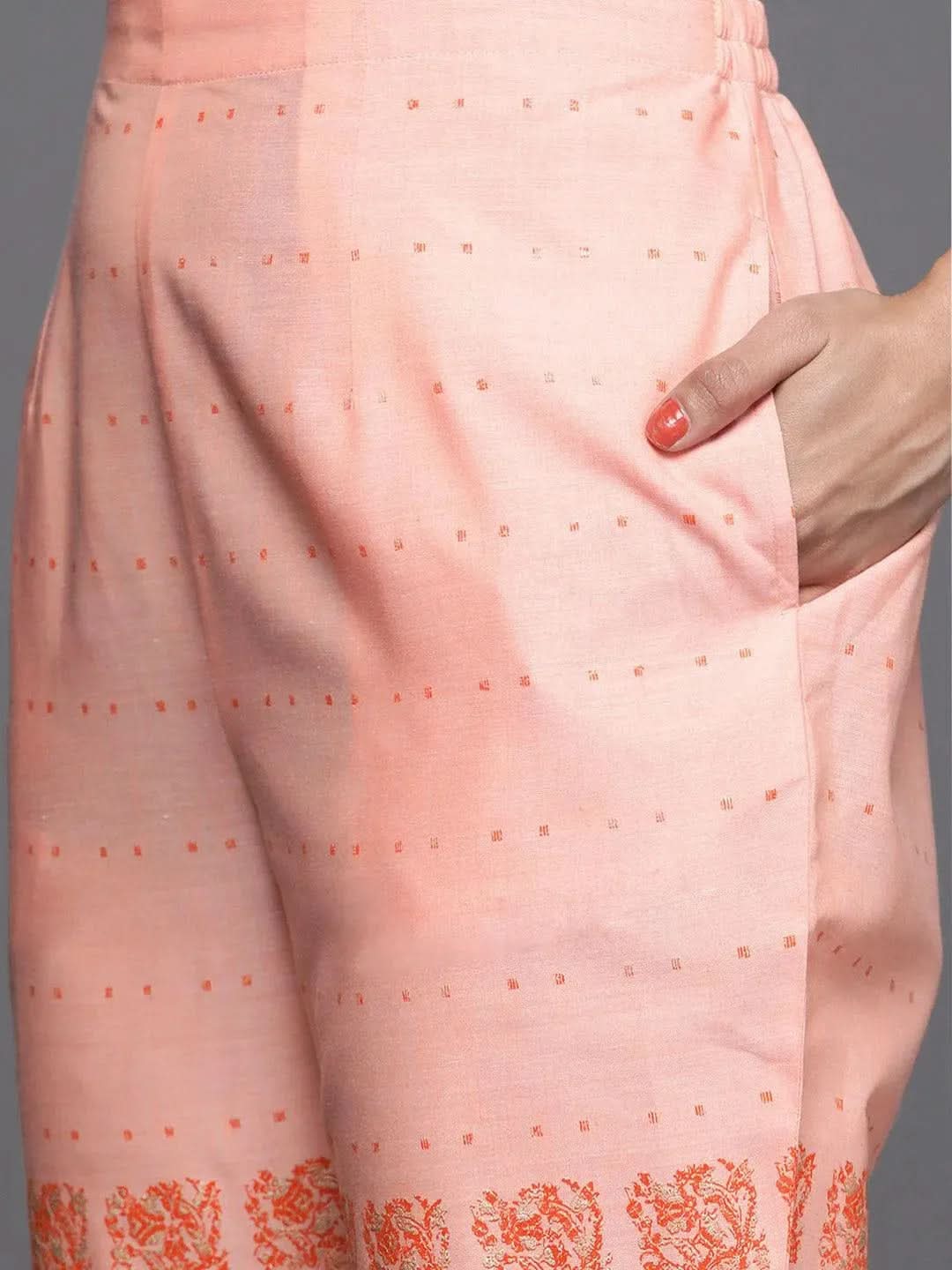 Peach Printed Cotton Straight Kurta With Dupatta
Peach Printed Cotton Straight Kurta With Dupatta