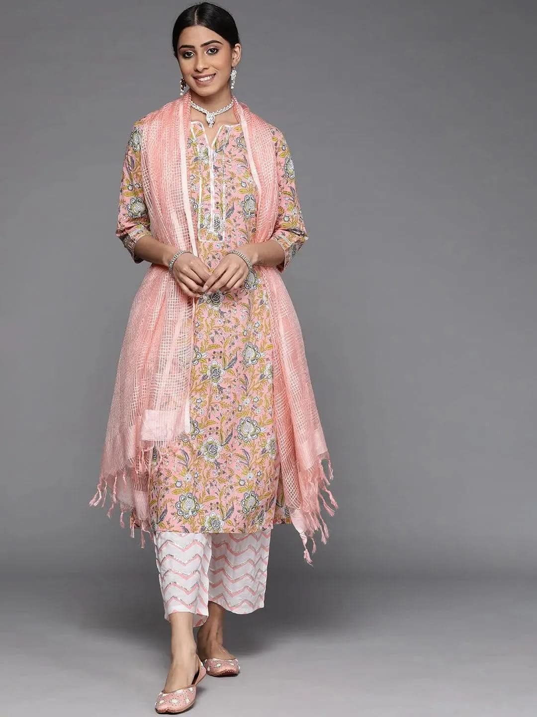 Buy Peach Printed Cotton Suit Set - 33161O- | Libas Ethnic Wear Online
Buy Peach Printed Cotton Suit Set - 33161O- | Libas Ethnic Wear Online