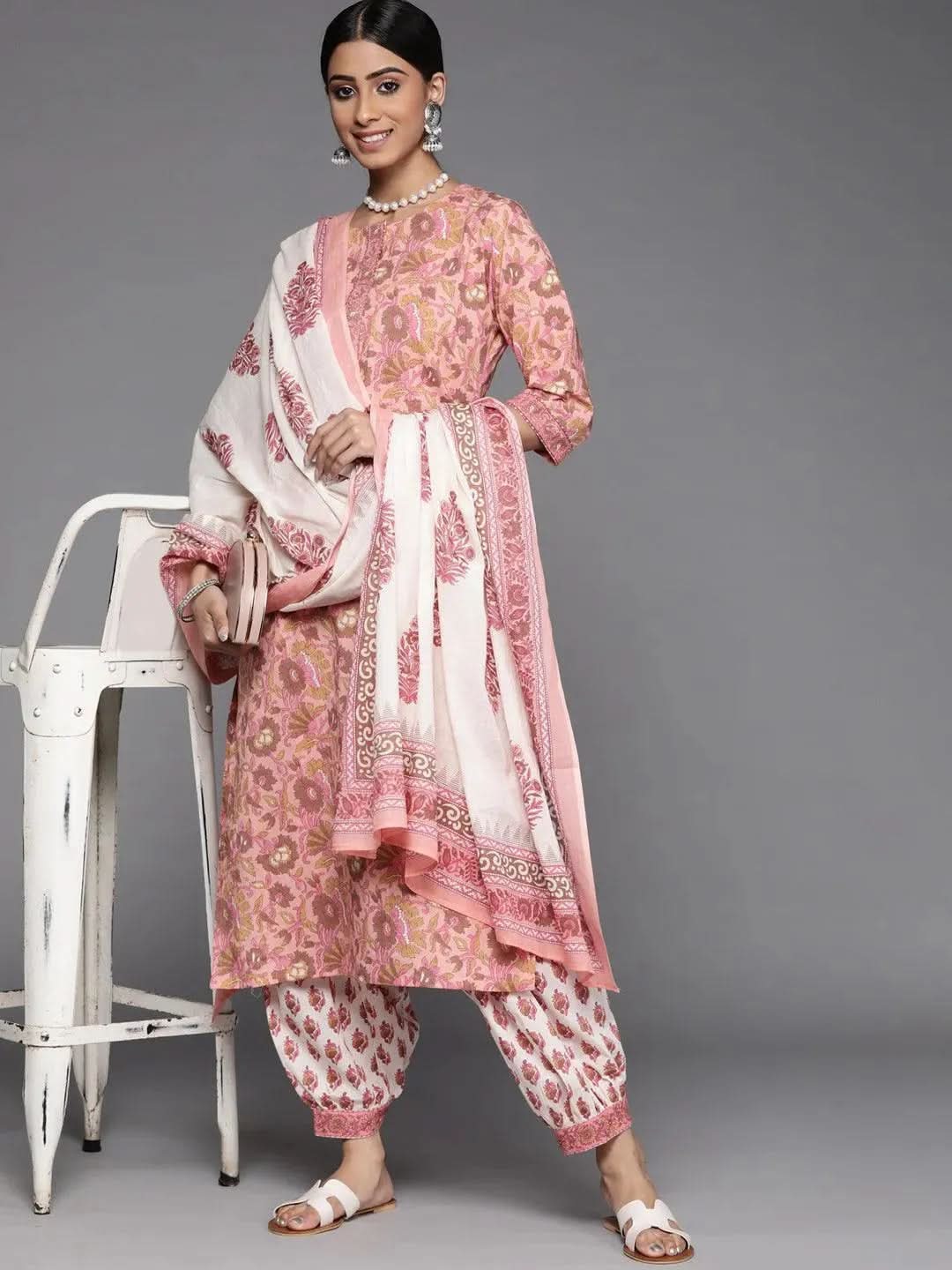 Buy Peach Printed Cotton Suit Set - 33133O-XS | Libas Ethnic Wear Online
Buy Peach Printed Cotton Suit Set - 33133O-XS | Libas Ethnic Wear Online