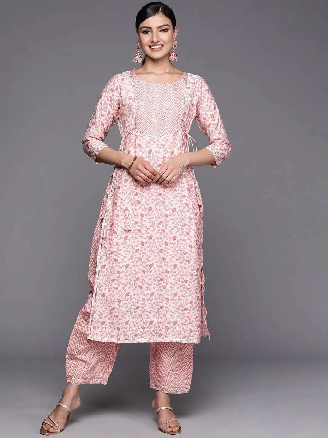 Peach Printed Silk Blend Straight Kurta With Trousers
Peach Printed Silk Blend Straight Kurta With Trousers