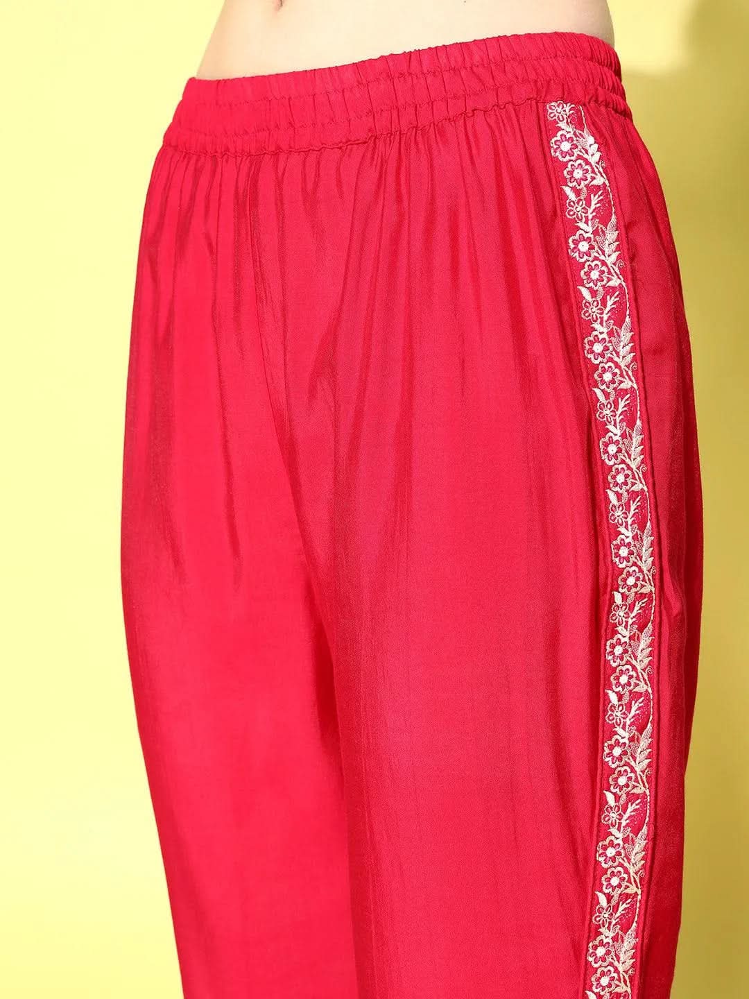 Pink Embellished Silk Blend Straight Tunic With Trousers
Pink Embellished Silk Blend Straight Tunic With Trousers