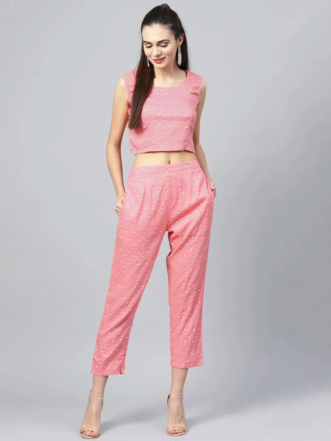 Pink Printed Cotton A-Line Top With Jacket
Pink Printed Cotton A-Line Top With Jacket