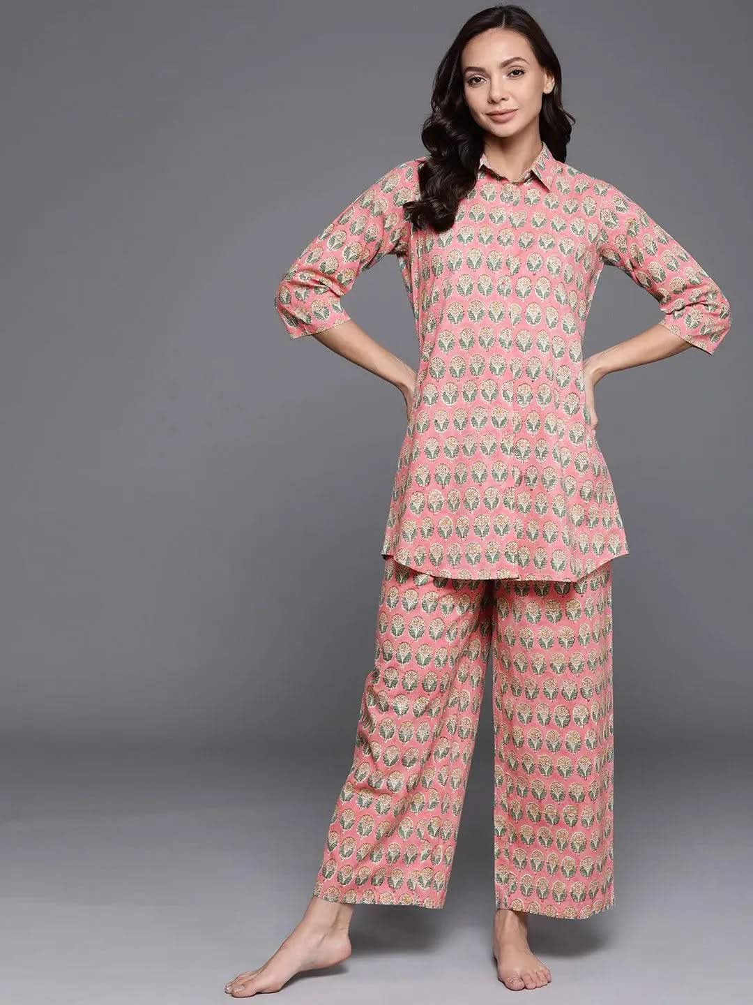Pink Printed Cotton Night Suit
Pink Printed Cotton Night Suit