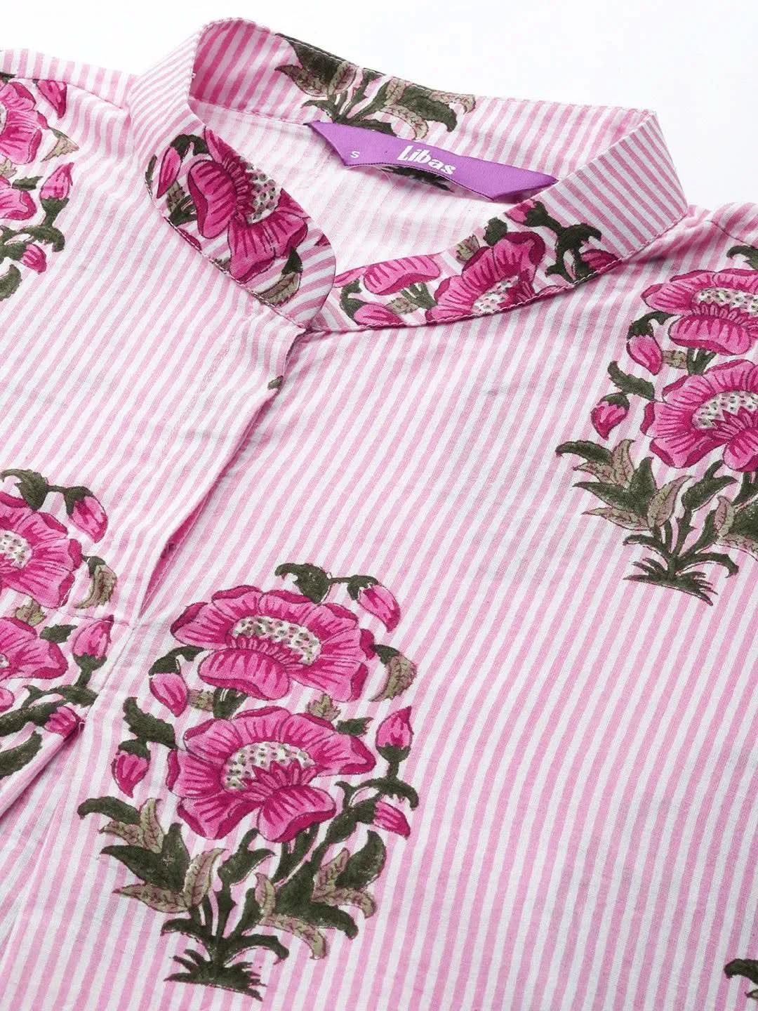 Pink Printed Cotton Night Suit
Pink Printed Cotton Night Suit