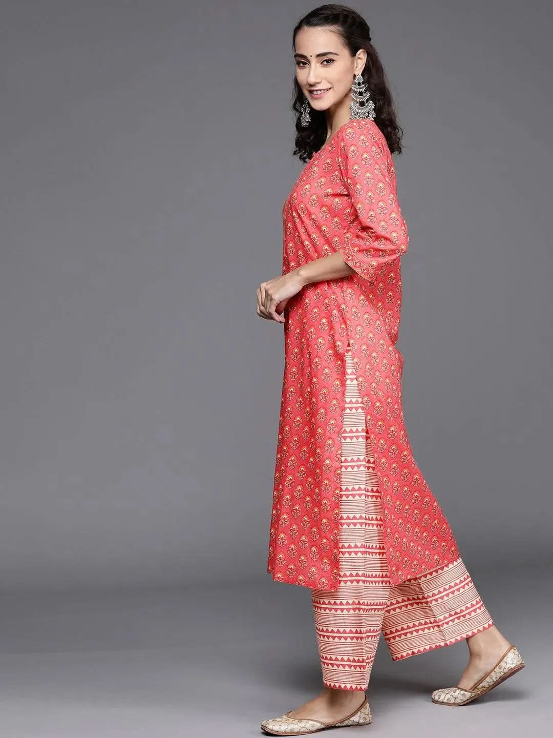 Buy Pink Printed Cotton Suit Set - 20349F- | Libas Ethnic Wear Online 
Buy Pink Printed Cotton Suit Set - 20349F- | Libas Ethnic Wear Online