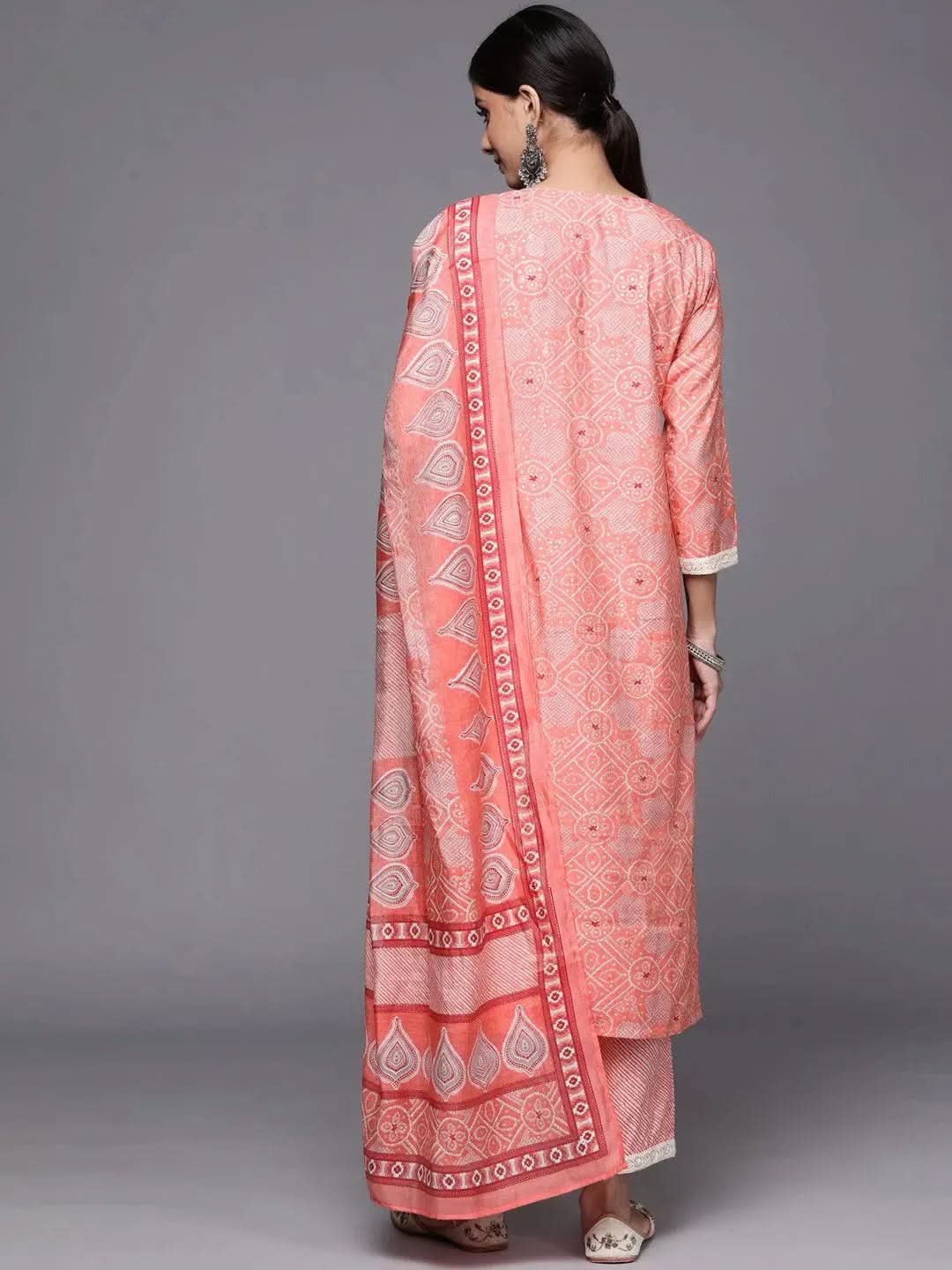 Pink Printed Silk Blend Straight Kurta With Trousers & Dupatta
Pink Printed Silk Blend Straight Kurta With Trousers & Dupatta