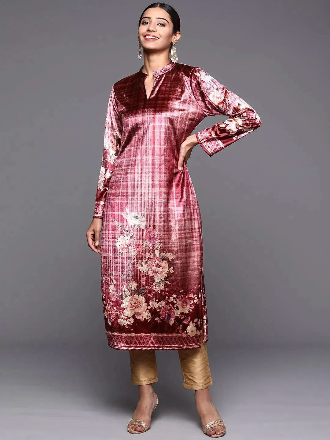 Pink Printed Velvet Straight Kurta
Pink Printed Velvet Straight Kurta