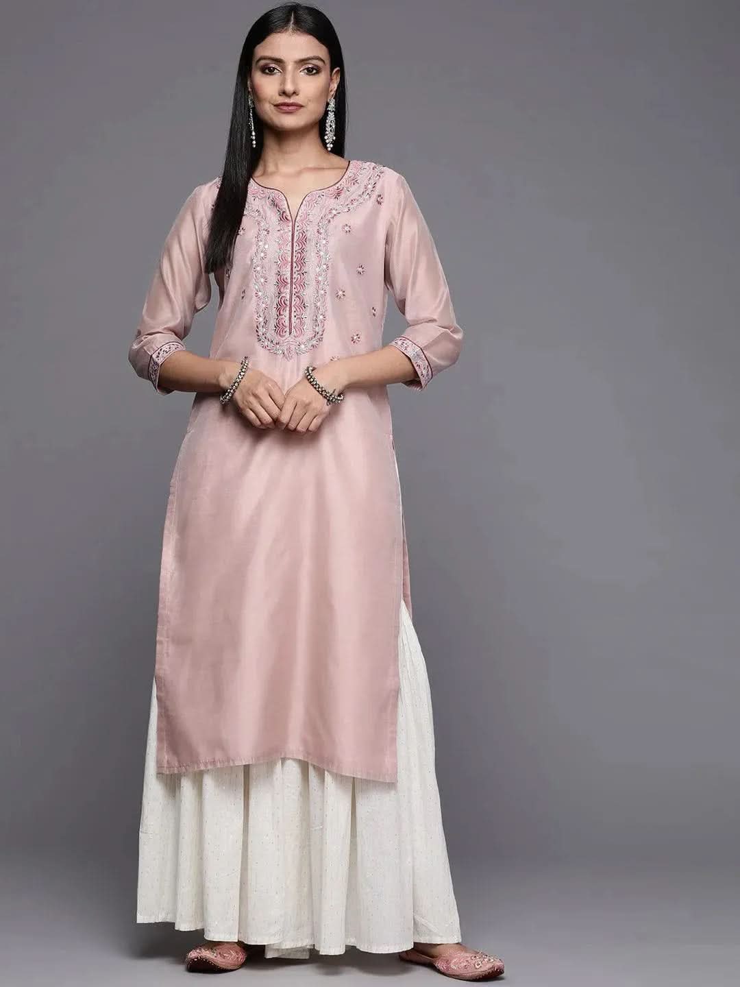 Pink Yoke Design Chanderi Cotton Straight Kurta
Pink Yoke Design Chanderi Cotton Straight Kurta