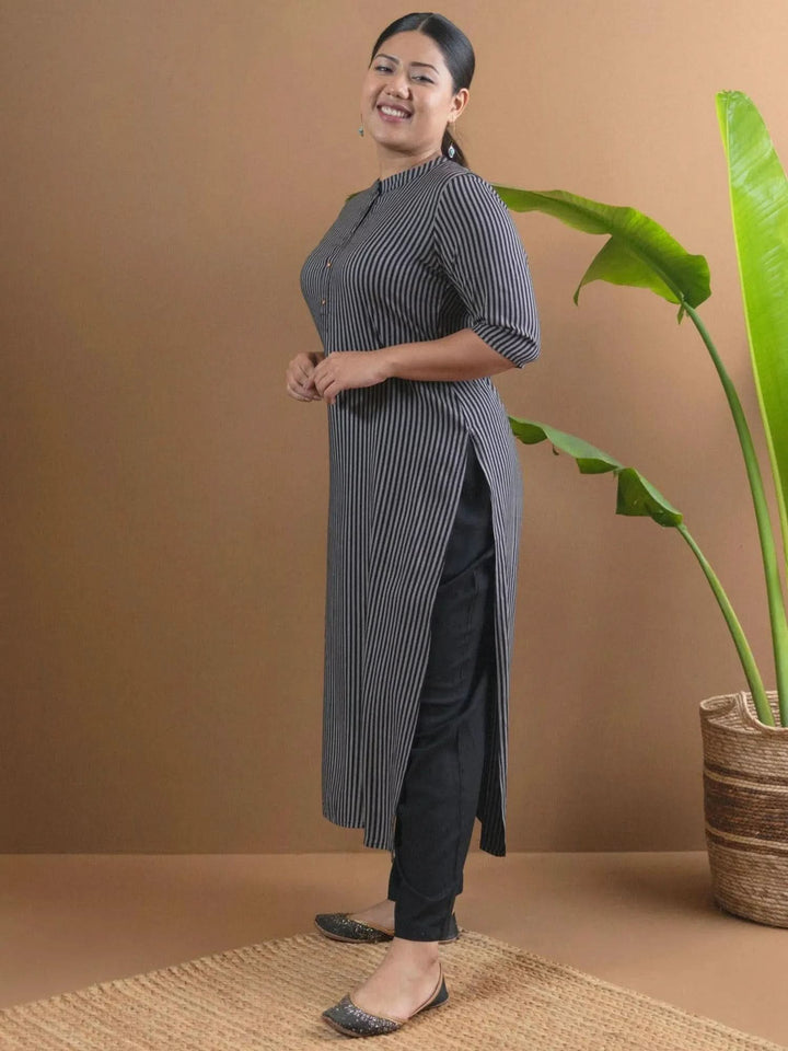 Plus Size Black Striped Rayon Kurta - Libas